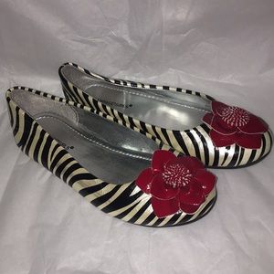 New Rampage zebra flats